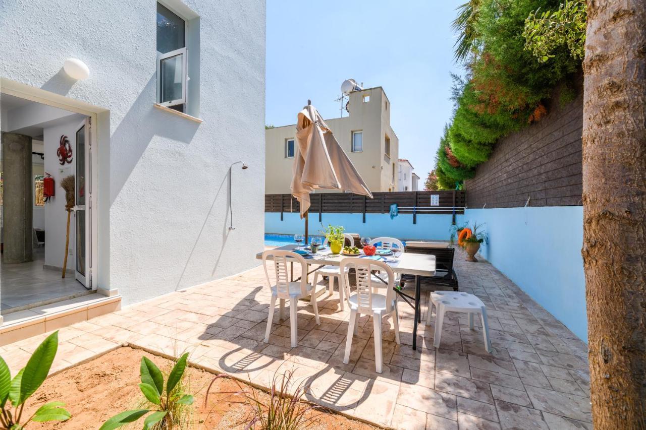 Villa Lela Serena By Ezoria Villas Протарас Экстерьер фото