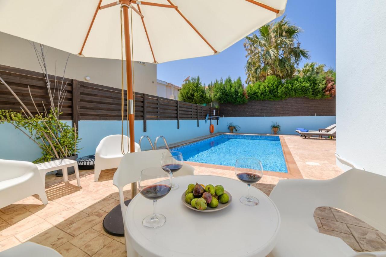 Villa Lela Serena By Ezoria Villas Протарас Экстерьер фото